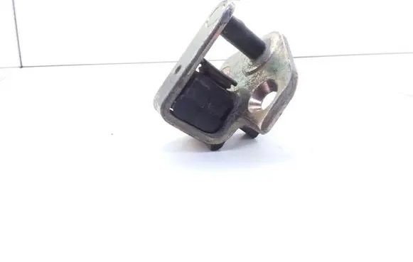 Ford Mondeo MK II Front door lock loop/hook striker 96BGF21982AF