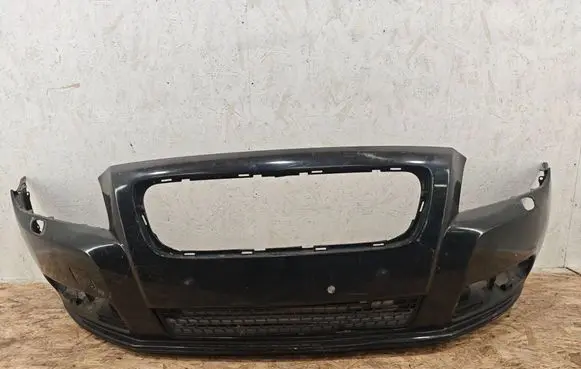Volvo V70 Front bumper