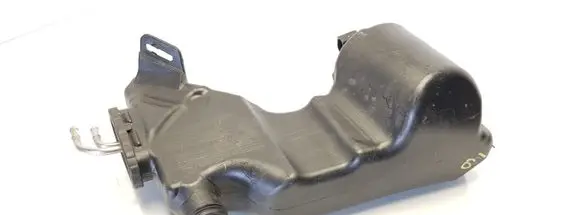 Mercedes-Benz C W205 Windshield washer fluid reservoir/tank A2058600260