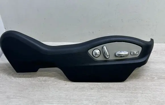 Porsche Cayenne (92A) Front door seat control surround trim 7PP959748P 7P5881314
