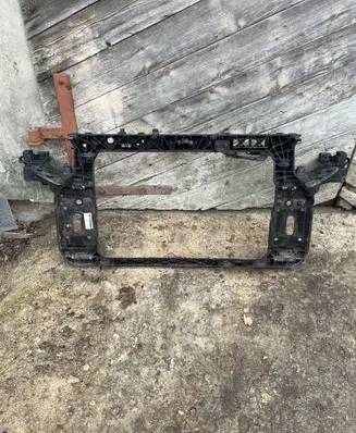 KIA Sportage Radiator support slam panel