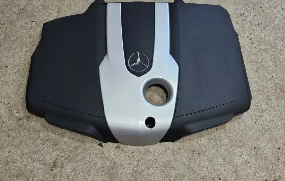 Mercedes-Benz E W213 Engine cover (trim) A6510108412