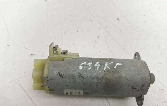 Audi A6 S6 C6 4F Seat adjustment motor 0130002532