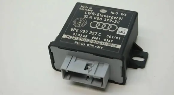 Audi A6 S6 C6 4F Light module LCM 8P0907357C