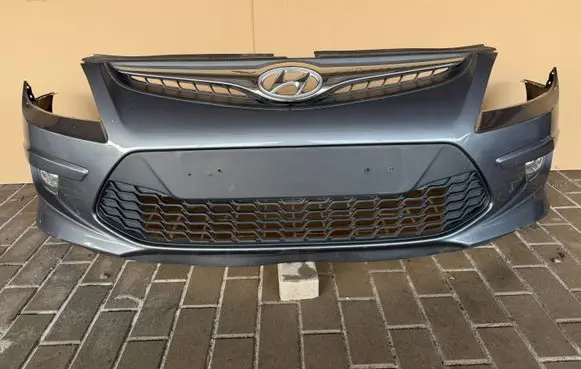 Hyundai i30 Front bumper 865112R500