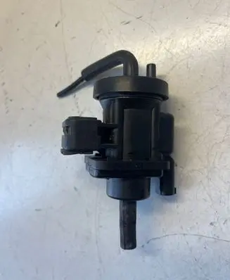Mercedes-Benz A W168 Turbo solenoid valve 0005450427
