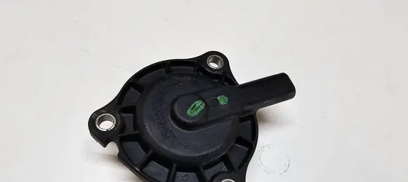 Jeep Grand Cherokee WL Camshaft pulley/ VANOS 05048045AB