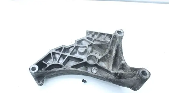 Skoda Superb B6 (3T) Engine mounting bracket 03L199207