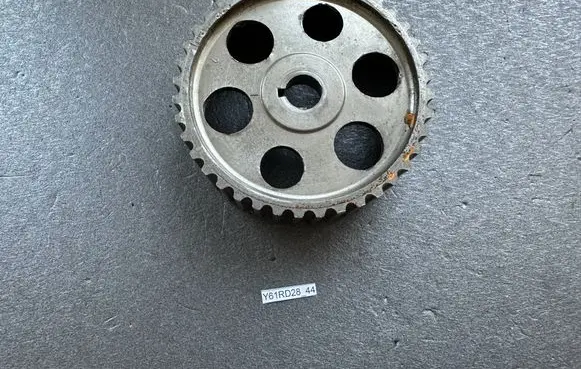 Nissan Patrol Y61 Fuel pump gear (pulley) 1680181T00