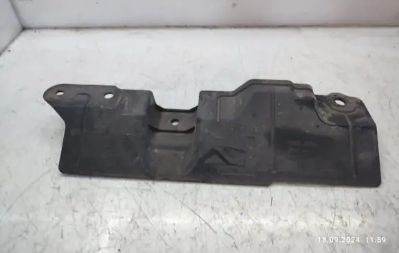 Nissan X-Trail T32 Other under body part 74815JG00A