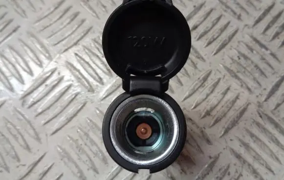 Peugeot 2008 I 12 V Socket (front) 9665277677