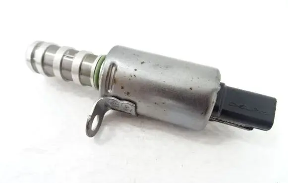 Citroen C3 Camshaft position sensor 9677922180