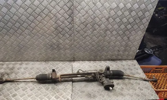Volkswagen Golf IV Steering rack