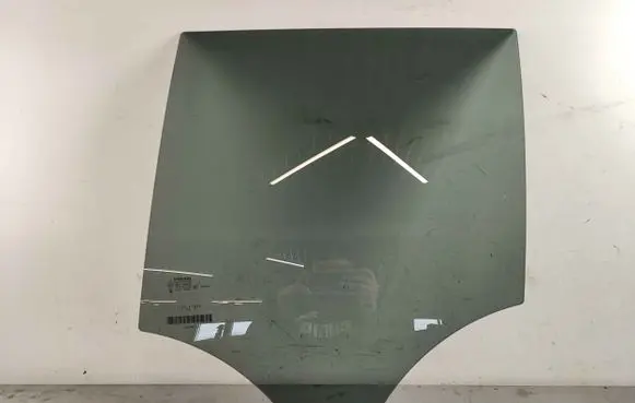 Volvo XC40 Rear door window glass 32244801 31442379