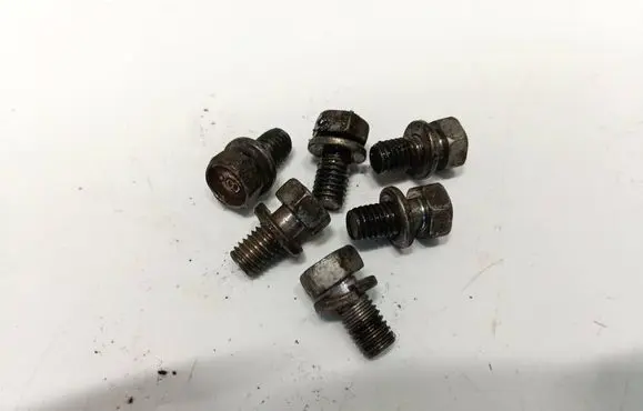 Subaru Forester SH Nuts/bolts 