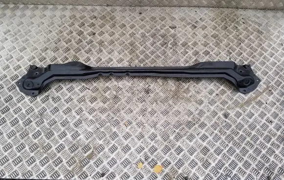 Ford Focus Other engine bay part AV6116H004BC