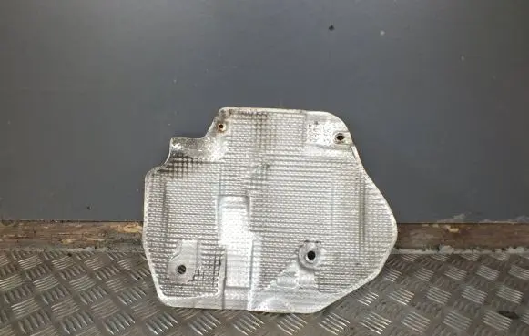 Porsche Cayenne (9PA) Heat shield in engine bay 7L0825615