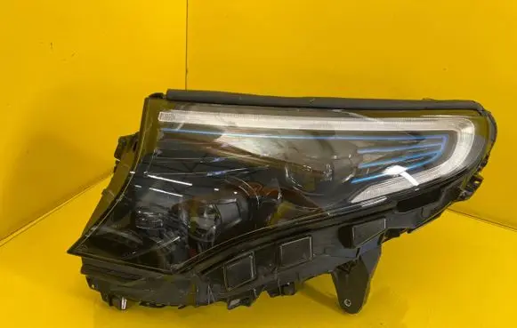 Mercedes-Benz EQC Headlight/headlamp A2939062701