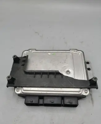 Citroen C5 Engine control unit/module 9656974780 0281011561 9653950980
