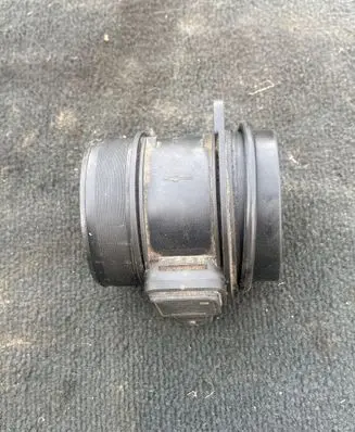 Volvo V50 Mass air flow meter 5WK97002 9645948980 002035075
