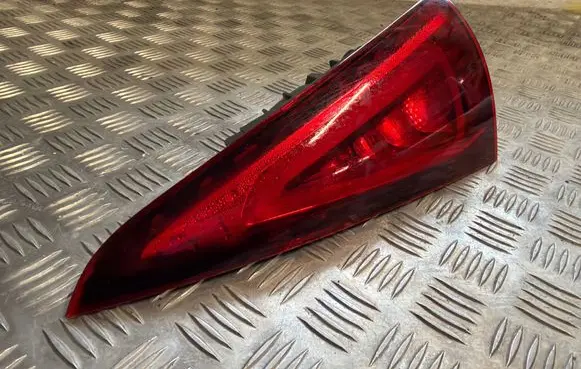 Mercedes-Benz GLE W167 Tailgate rear/tail lights A1679063000 CCC17010A