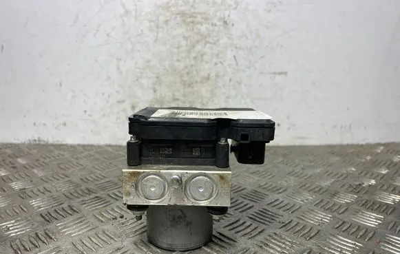 Jeep Cherokee ABS Pump P68287912AG