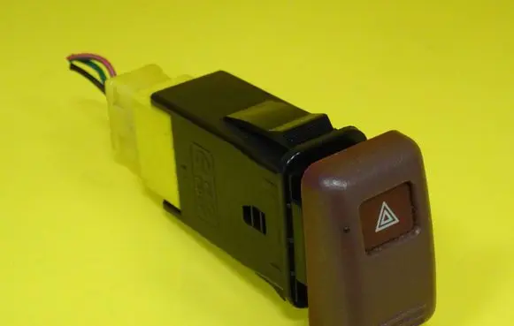 KIA Retona Hazard light switch