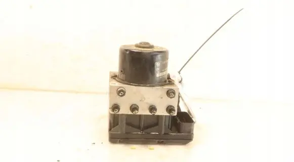 Volkswagen Golf IV ABS Pump