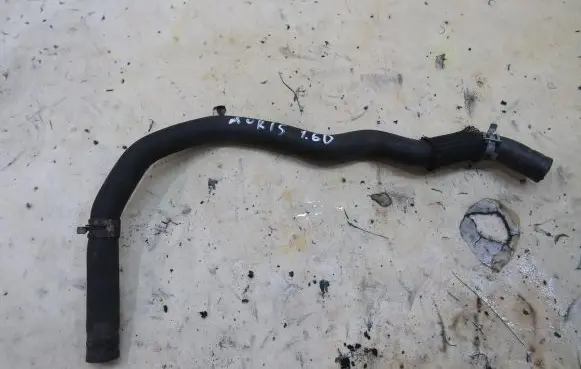 Toyota Auris E180 Engine coolant pipe/hose