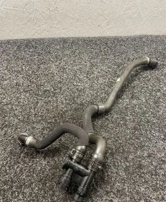 BMW X3 G01 Engine coolant pipe/hose 9894753 8680442