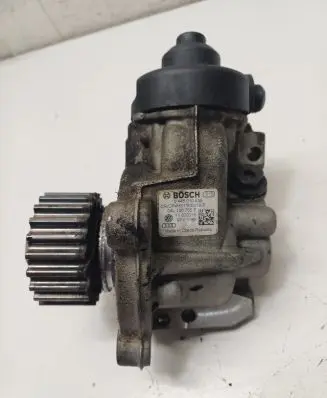 Volkswagen PASSAT B8 Fuel injection high pressure pump 04L130755E DFH