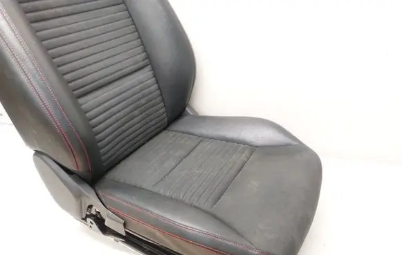 Mercedes-Benz A W176 Front driver seat 