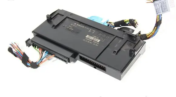 Skoda Octavia Mk3 (5E) Central body control module 9177978