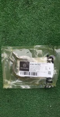 Mercedes-Benz Sprinter W907 W910 Muffler pipe connector clamp A0039950402