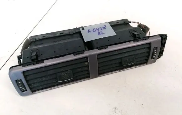 Audi A6 S6 C5 4B Dash center air vent grill 4B1820951