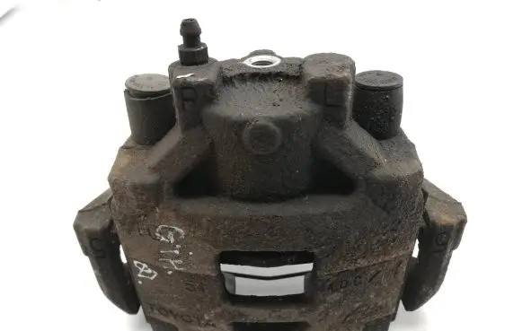 Toyota Yaris Front brake caliper