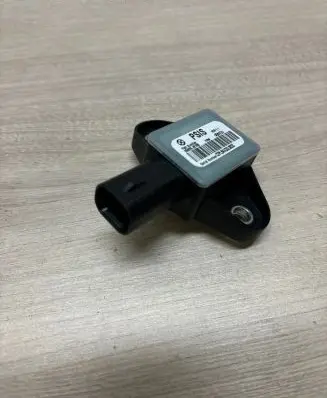 Toyota RAV 4 (XA50) Airbag deployment crash/impact sensor 95920j9100