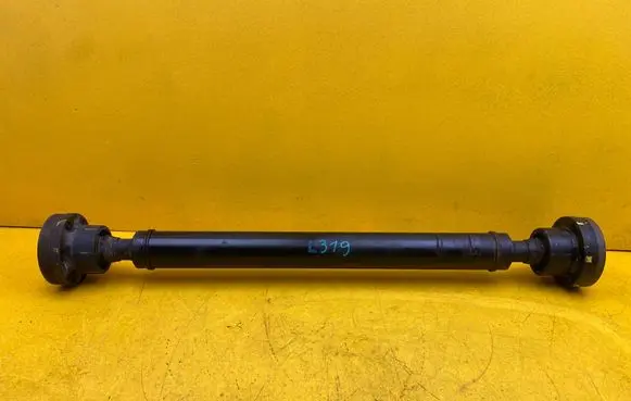 Land Rover Discovery 4 - LR4 Front prop shaft 