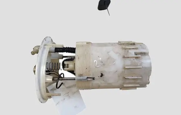 Renault Laguna III In-tank fuel pump 170110001R 10025460100