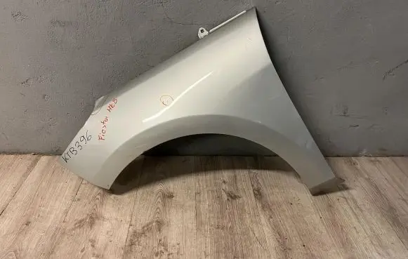 Ford Fiesta Fender
