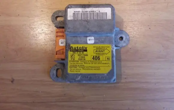 Peugeot 406 Airbag control unit/module 9637176480 550725200