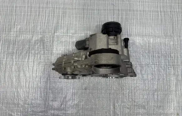 Jaguar F-Pace Gearbox transfer box case MK8M7K780AB