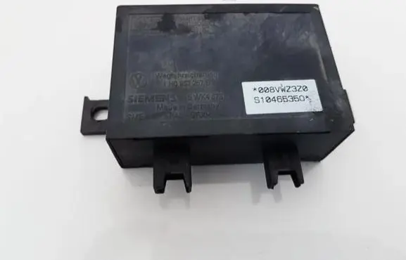 Volkswagen PASSAT B4 Immobilizer control unit/module 1h0953257b 5wk4678
