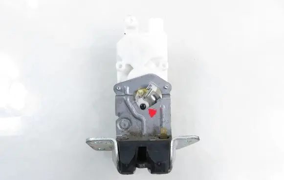 Citroen C-Crosser Tailgate/trunk/boot lock/catch/latch 