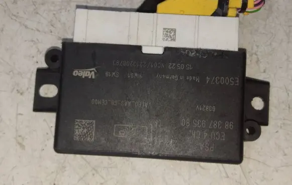 Peugeot 208 Parking PDC control unit/module 9838793580 E500374 63821V