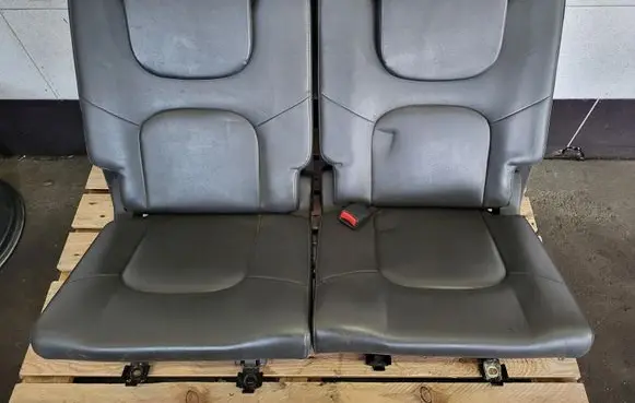 Nissan Pathfinder R51 Third row seats 