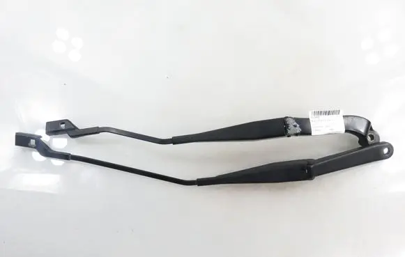 Ford Kuga I Front wiper blade arm 8V4117526CC 8V4117526AC