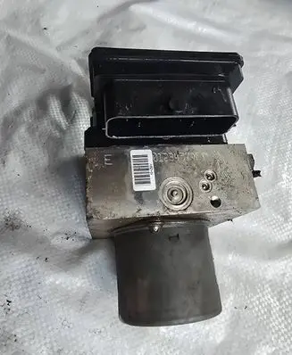 Volkswagen Tiguan ABS Pump 5N0614109BD 54085769U 17618893