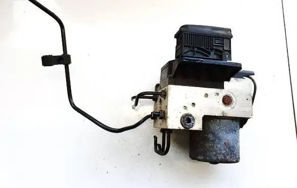 Audi A4 S4 B5 8D ABS Pump 0265202401