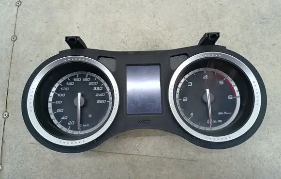 Alfa Romeo 159 Speedometer (instrument cluster) 